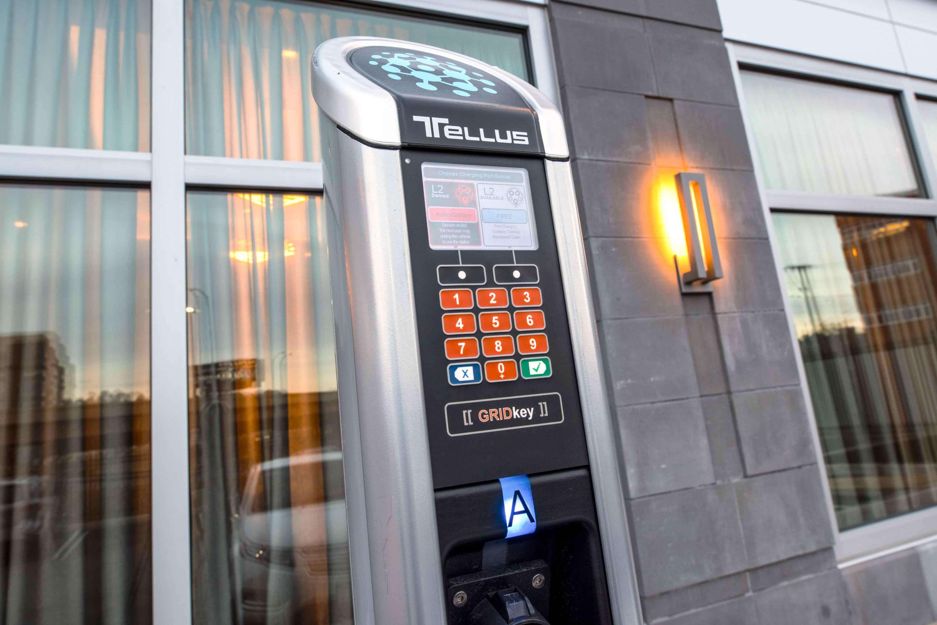 Homewood Suites By Hilton Boston Logan Airport Chelsea Bagian luar foto